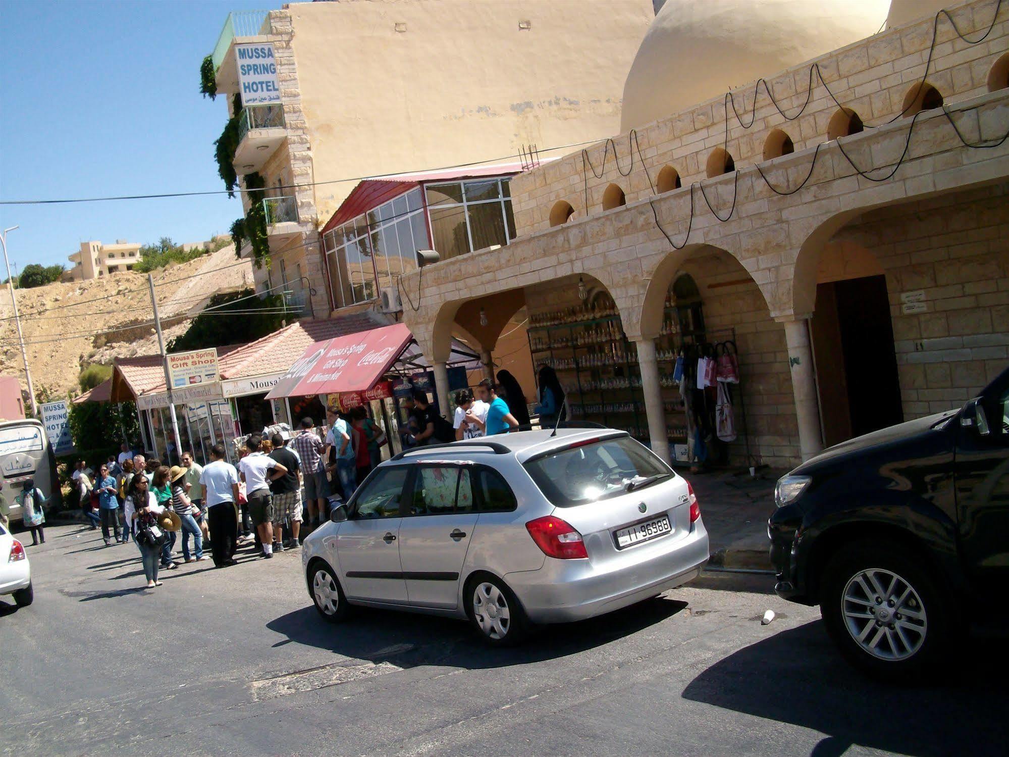 Mussa Spring Hotel Wadi Musa Bagian luar foto